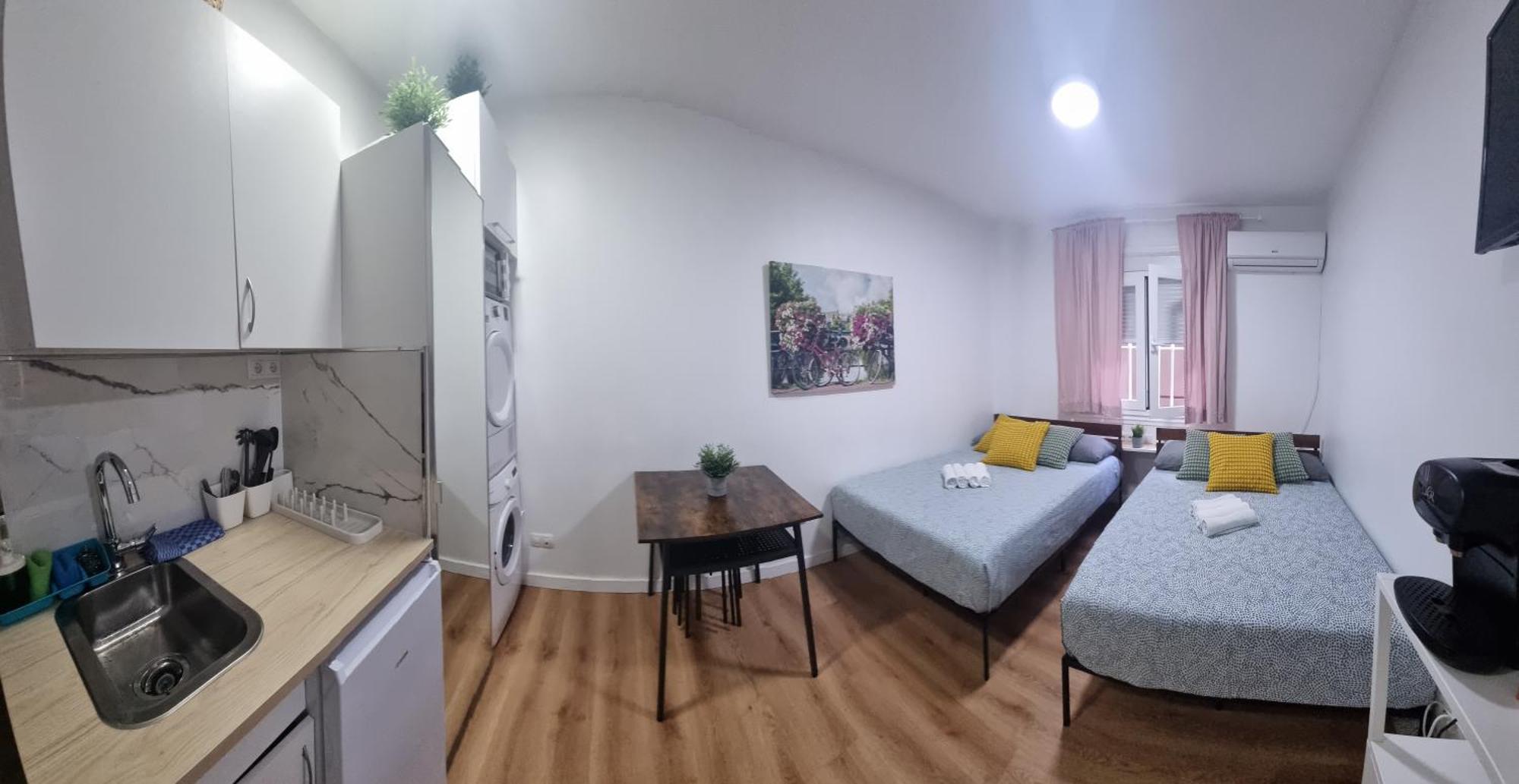 #1 Mini Studio Lovely Granvia Especial Grupos Madrid Extérieur photo